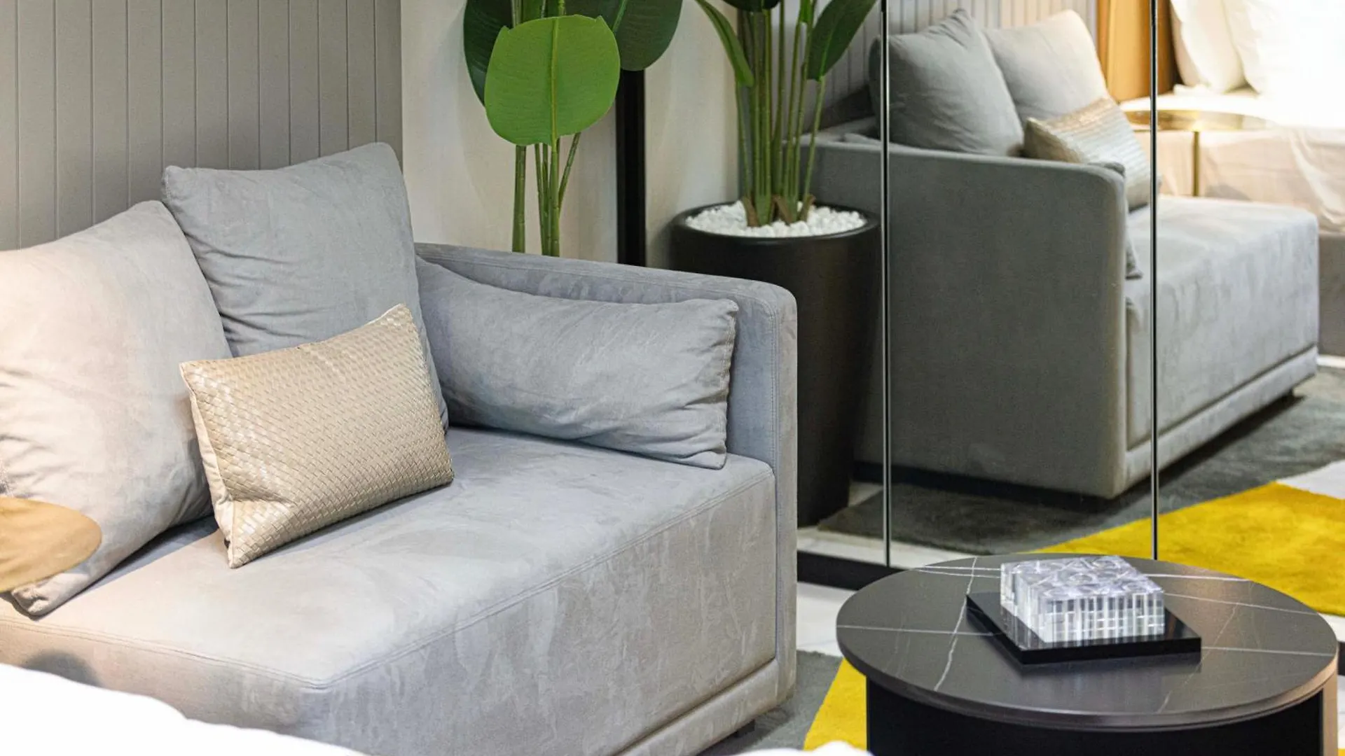Chic Studio 5 Min Walk To Dubai Mall & Burj Apartment