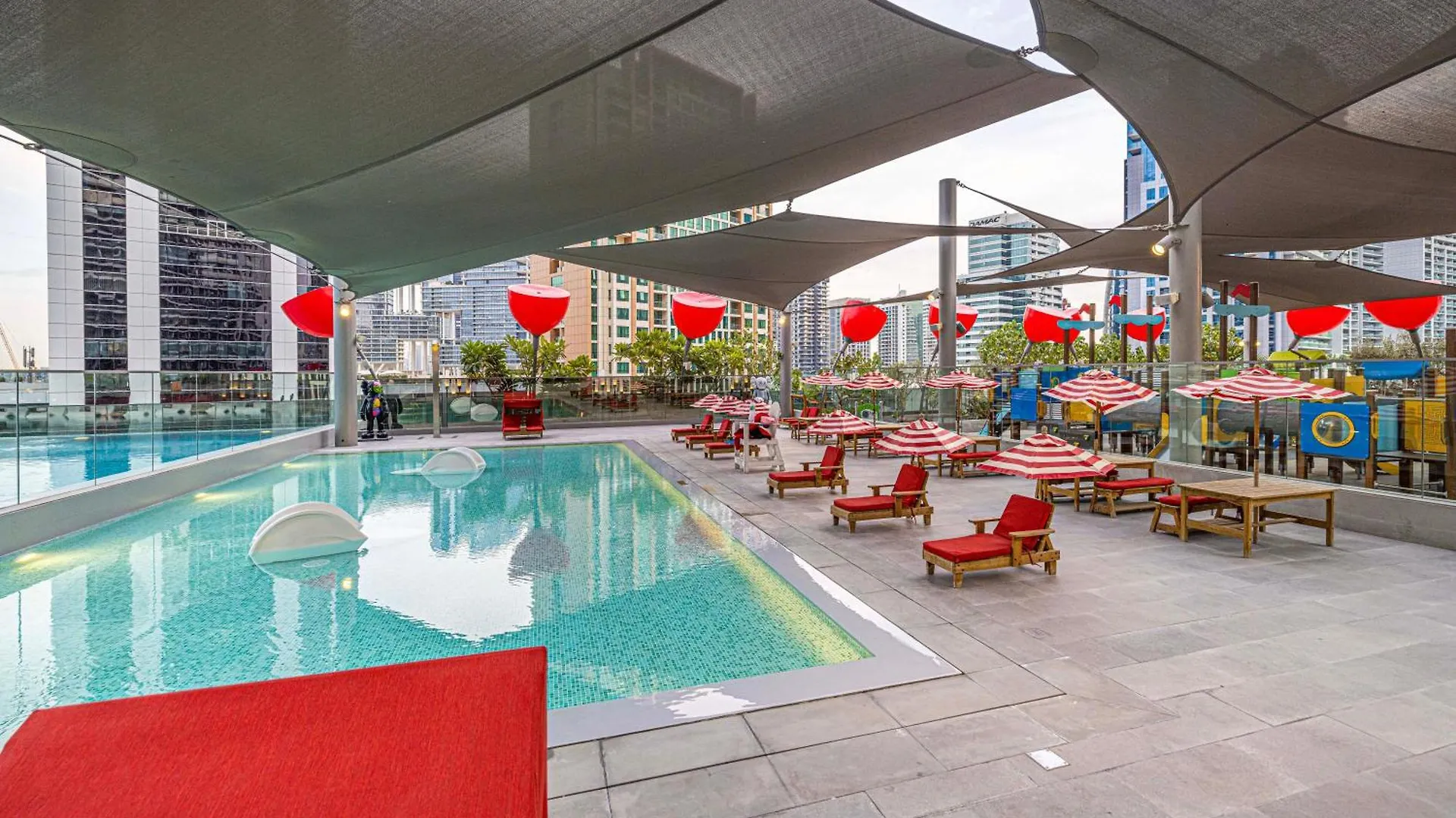 Chic Studio 5 Min Walk To Dubai Mall & Burj 0*,  United Arab Emirates