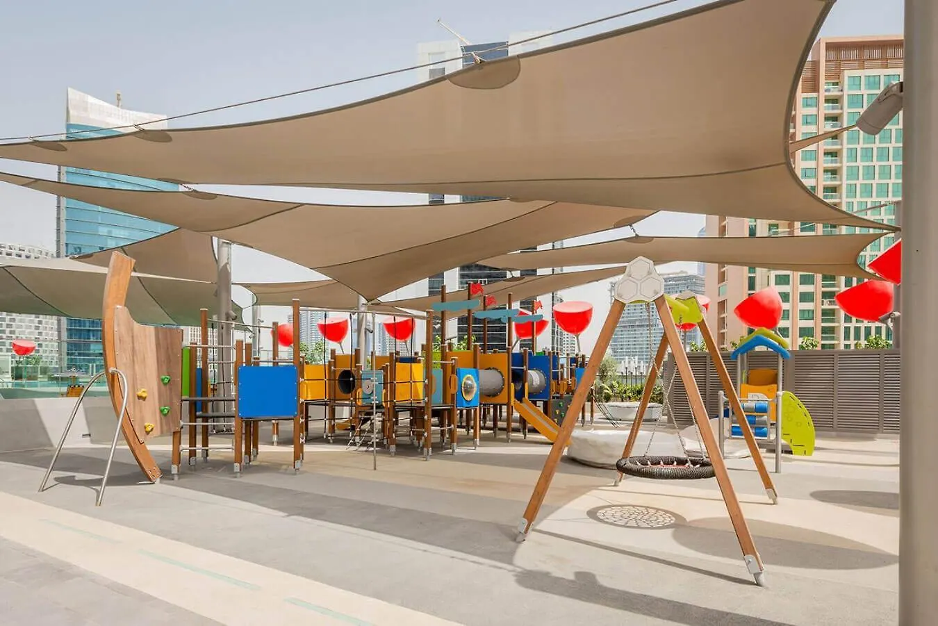 Chic Studio 5 Min Walk To Dubai Mall & Burj 0*,  United Arab Emirates