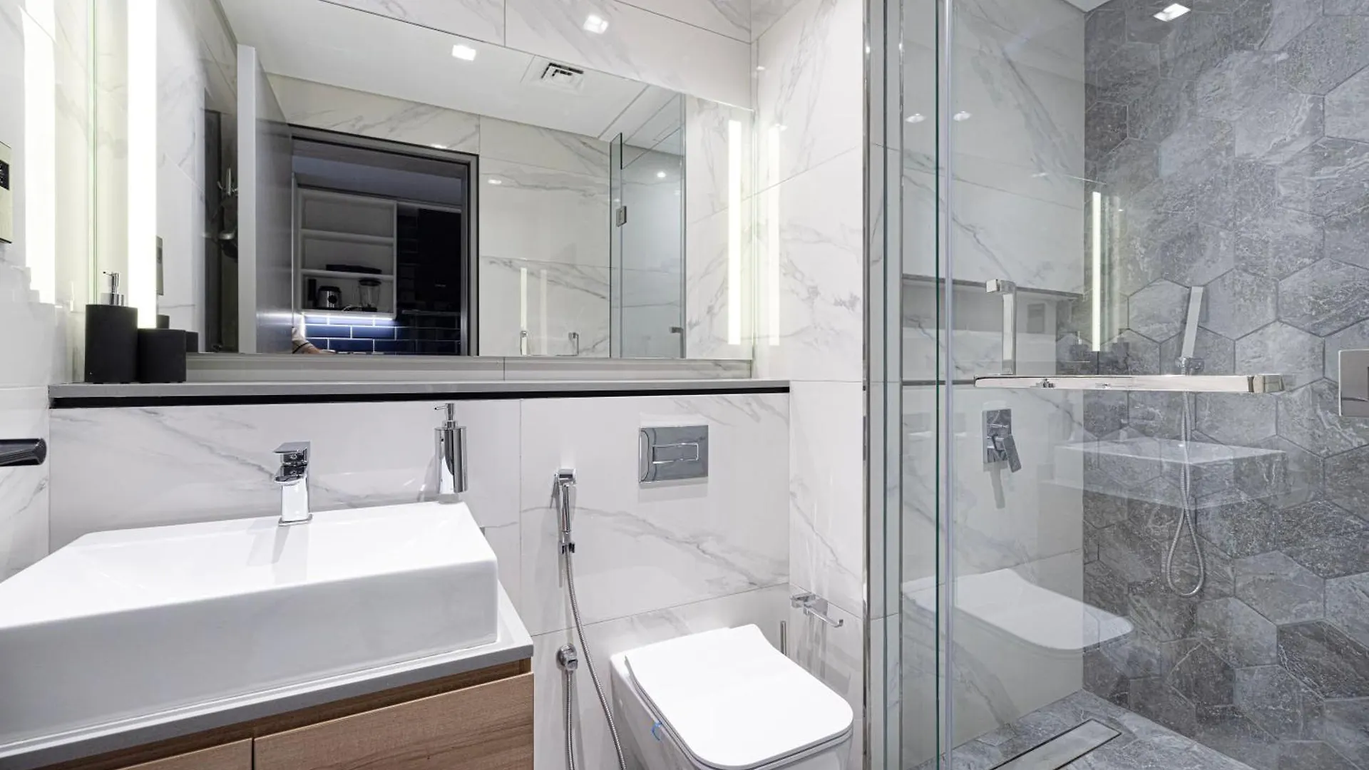 Chic Studio 5 Min Walk To Dubai Mall & Burj Apartment